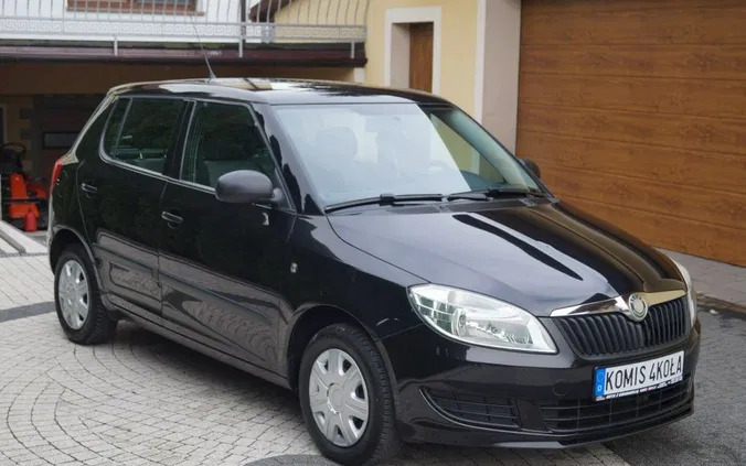 samochody osobowe Skoda Fabia cena 15900 przebieg: 118000, rok produkcji 2010 z Podkowa Leśna